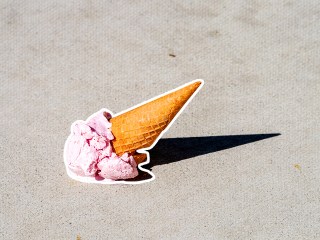 Dropped ice cream cone to symbolize: i feel like a failure