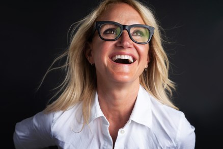 Mel Robbins sat down with Wondermind to talk about the Let Them Theory